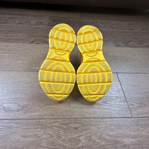 Kane Revive Active Recovery Shoe Yellow Women's Size 8 Perforated Washable - Picture 7 of 8